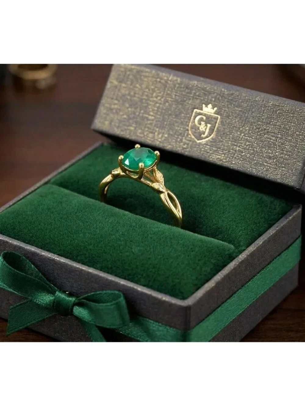 Genuine 1.95 Cts Emerald Ring 10k Solid Yellow Gold